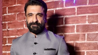 Eijaz Khan
