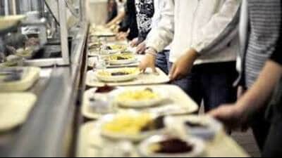 The lack of a rapid testing mechanism exposes a gaping hole in the state’s food safety infrastructure. (For Representation) The lack of a rapid testing mechanism exposes a gaping hole in the state’s food safety infrastructure. (For Representation)