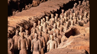 The remarkable Terracotta Army was crafted during the Qin dynasty, in the 3rd century BCE. At one point, this dynasty aimed to govern “all under heaven”. (Shutterstock) The remarkable Terracotta Army was crafted during the Qin dynasty, in the 3rd century BCE. At one point, this dynasty aimed to govern “all under heaven”. (Shutterstock)