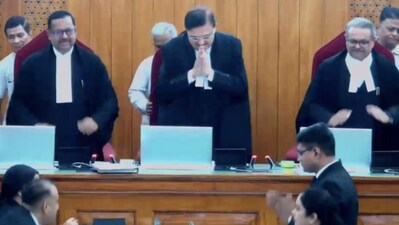 Supreme court judge Justice Oka after delivering 11 verdicts on his retirement day,. (Screengrab/Supreme Court of India)