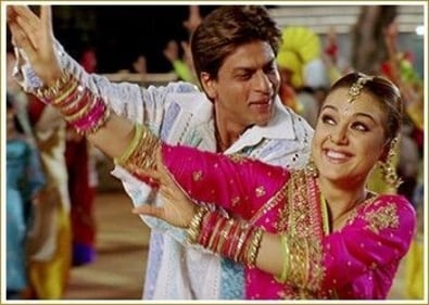 Lohri Ve (Veer Zaara): Desi romance at its best: (Pinterest) Lohri Ve (Veer Zaara): Desi romance at its best: (Pinterest)