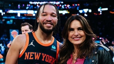 Jalen Brunson of the New York Knicks shares his admiration for Mariska Hargitay, star of Law & Order: SVU (New York Knicks)