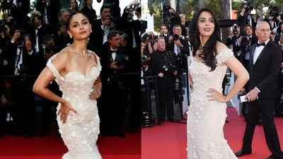 Alia Bhatt and Mallika Sherawat Alia Bhatt and Mallika Sherawat