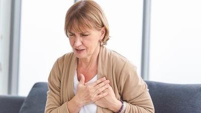 Artery spasms happen when the arteries tighten up, reducing blood flow to the heart and sometimes even stopping it. (Shutterstock) Artery spasms happen when the arteries tighten up, reducing blood flow to the heart and sometimes even stopping it. (Shutterstock)