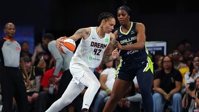Brittney Griner #42 of the Atlanta Dream drives against Teaira McCowan #15 of the Dallas Wings during the fourth quarter at Gateway Center Arena on May 24, 2025 in College Park, Georgia. (Photo by Kevin C. Cox / GETTY IMAGES NORTH AMERICA / Getty Images via AFP) (Getty Images via AFP) Brittney Griner #42 of the Atlanta Dream drives against Teaira McCowan #15 of the Dallas Wings during the fourth quarter at Gateway Center Arena on May 24, 2025 in College Park, Georgia. (Photo by Kevin C. Cox / GETTY IMAGES NORTH AMERICA / Getty Images via AFP) (Getty Images via AFP)