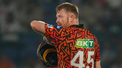 Sunrisers Hyderabad's Heinrich Klaasen celebrates his century against Kolkata Knight Riders (PTI) Sunrisers Hyderabad's Heinrich Klaasen celebrates his century against Kolkata Knight Riders (PTI)