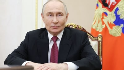 Russian official said that Putin's helicopter faced a drone attack (AFP) Russian official said that Putin's helicopter faced a drone attack (AFP)