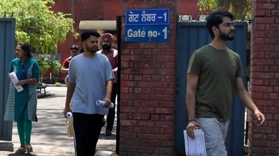 Candidates were allowed to carry a black ballpoint pen to fill the OMR answer Sheets and the attendance list. (Photo: Hindustan Times) Candidates were allowed to carry a black ballpoint pen to fill the OMR answer Sheets and the attendance list. (Photo: Hindustan Times)