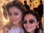 Alia Bhatt and Urvashi Rautela posed for a photo. Alia Bhatt and Urvashi Rautela posed for a photo.