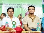 Sourav Ganguly's brother Snehasish and his wife Arpita narrowly escaped a tragedy