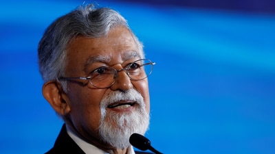 Indian economist Arvind Virmani speaks at the 10th Global Pharmaceutical Quality Summit in Mumbai, India. (REUTERS File)