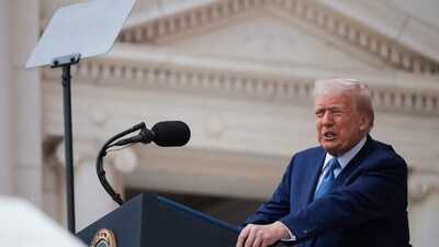 ARLINGTON, VIRGINIA - MAY 26: U.S. President Donald Trump speaks during the Memorial Day wreath-laying ceremony at the Memorial Amphitheater in Arlington National Cemetery on May 26, 2025 in Arlington, Virginia. Memorial Day is observed on the last Monday in May each year to honor and mourn U.S. military personnel who died while serving in the United States Armed Forces. Kayla Bartkowski/Getty Images/AFP (Photo by Kayla Bartkowski / GETTY IMAGES NORTH AMERICA / Getty Images via AFP) (Getty Images via AFP) ARLINGTON, VIRGINIA - MAY 26: U.S. President Donald Trump speaks during the Memorial Day wreath-laying ceremony at the Memorial Amphitheater in Arlington National Cemetery on May 26, 2025 in Arlington, Virginia. Memorial Day is observed on the last Monday in May each year to honor and mourn U.S. military personnel who died while serving in the United States Armed Forces. Kayla Bartkowski/Getty Images/AFP (Photo by Kayla Bartkowski / GETTY IMAGES NORTH AMERICA / Getty Images via AFP) (Getty Images via AFP)