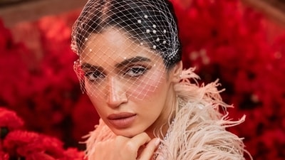 Bhumi Pednekar adds sparkle with a pearl net veil Bhumi Pednekar adds sparkle with a pearl net veil