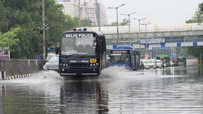 Delhi received light showers on Monday morning (HT Photo)