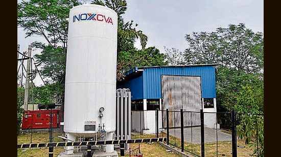 As per civil surgeon Dr Ramandeep Kaur, seven government oxygen plants are operational in the district. (HT Photo)