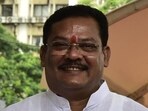 Shiv Sena minister Sanjay Shirsat's son has been accused of harassment after marriage Shiv Sena minister Sanjay Shirsat's son has been accused of harassment after marriage