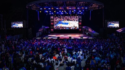 Fans attend a watch party for Game Two of the Eastern Conference Third Round NBA Playoffs between the Indiana Pacers and the New York Knicks. (Getty Images via AFP) Fans attend a watch party for Game Two of the Eastern Conference Third Round NBA Playoffs between the Indiana Pacers and the New York Knicks. (Getty Images via AFP)