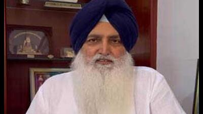 Former Shiromani Akali Dal (SAD) leader Virsa Singh Valtoha on Tuesday tendered a written apology to the Akal Takht and urged the jathedar to reconsider the decree that asked the party to expel him for 10 years for allegedly levelling allegations against the then jathedars — Giani Raghbir Singh (Akal Takht) and Giani Harpreet Singh (Takht Damdama Sahib).