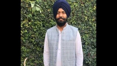 Parminder Singh Dhingra, 40, president of the All India Sikh Student Federation (AISSF), was on Tuesday shot dead in Jalandhar in broad daylight following a heated argument with a neighbour at Dilbag Nagar extension in Jalandhar West assembly segment Parminder Singh Dhingra, 40, president of the All India Sikh Student Federation (AISSF), was on Tuesday shot dead in Jalandhar in broad daylight following a heated argument with a neighbour at Dilbag Nagar extension in Jalandhar West assembly segment