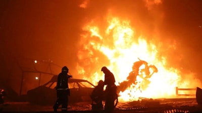 Videos circulating on the Chinese social media platform Weibo showed people running for cover to escape from the grey billowing smoke. (Representative image) (HT File)