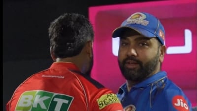 Rohit Sharma and Shreyas Iyer met each other after PBKS vs MI clash. (MI) Rohit Sharma and Shreyas Iyer met each other after PBKS vs MI clash. (MI)