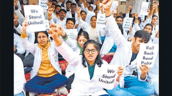 Bond service on hold for medical PG admissions