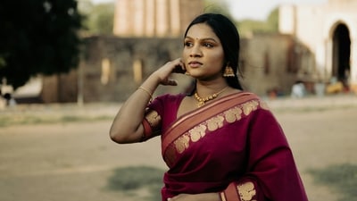 Best Maheshwari sarees for you (Pexels) Best Maheshwari sarees for you (Pexels)