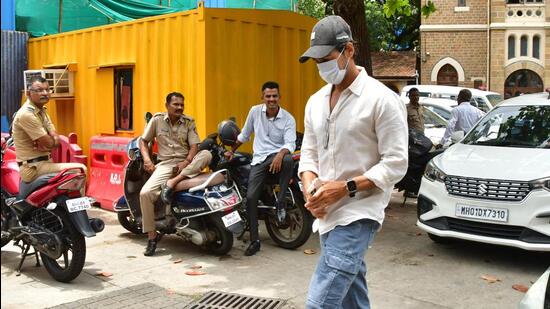Mumbai, India – 28, May 2025: Actor Dino Morea and his brother Santino Morea arrived at EOW office in Mithi River desilting scam case, CP office, in Mumbai, India, on Wednesday, May 28, 2025. (Photo by Bhushan Koyande/HT Photo)