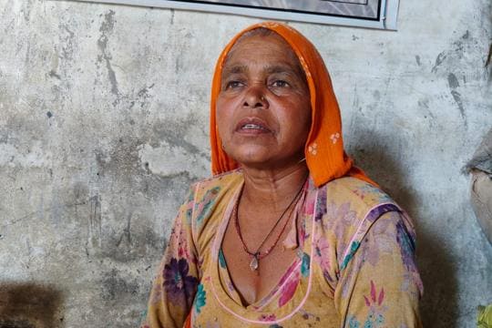 Davri Bai, woman leader from Kundlawas (Jayashree Nandi) Davri Bai, woman leader from Kundlawas (Jayashree Nandi)