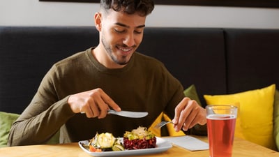 By adopting habits like Hara Hachi Bu (eating mindfully), Indians can potentially improve their physical and mental health, increase their lifespan, and enhance their overall quality of life. (Representative picture: Freepik) By adopting habits like Hara Hachi Bu (eating mindfully), Indians can potentially improve their physical and mental health, increase their lifespan, and enhance their overall quality of life. (Representative picture: Freepik)