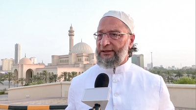 Owaisi hits back at Pakistan in Gulf, says India home to proud Muslims (ANI) Owaisi hits back at Pakistan in Gulf, says India home to proud Muslims (ANI)