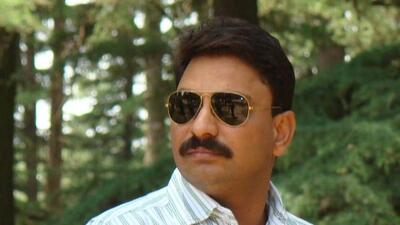 Dr Taware was produced before a Pune court on Thursday and remanded in police custody till June 2, becoming the 17th person booked and eighth arrested in the kidney racket case. (HT PHOTO) Dr Taware was produced before a Pune court on Thursday and remanded in police custody till June 2, becoming the 17th person booked and eighth arrested in the kidney racket case. (HT PHOTO)