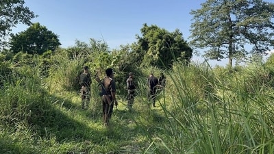 The security personnel retaliated and the exchange of fire continued for nearly half an hour before the poachers fled the spot (HT Photo) The security personnel retaliated and the exchange of fire continued for nearly half an hour before the poachers fled the spot (HT Photo)
