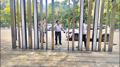 PWD officials inspect a site near Delhi Cantt station for the FOB. (HT Photo) PWD officials inspect a site near Delhi Cantt station for the FOB. (HT Photo)
