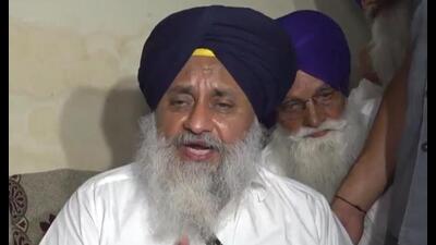Shiromani Akali Dal president Sukhbir Singh Badal in Amritsar on Wednesday. (HT Photo) Shiromani Akali Dal president Sukhbir Singh Badal in Amritsar on Wednesday. (HT Photo)