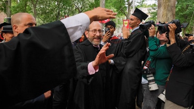Harvard University President Alan Garber attends the 374th Commencement exercises at Harvard University in Cambridge, Massachusetts, U.S., May 29, 2025.  REUTERS/Brian Snyder (REUTERS)