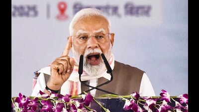 Prime Minister Narendra Modi addresses a public meeting in Rohtas district, Bihar, on Friday. (PTI) Prime Minister Narendra Modi addresses a public meeting in Rohtas district, Bihar, on Friday. (PTI)