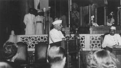 Prime minister Jawaharlal Nehru addresses the midnight session of the Constituent Assembly on August 15, 1947. (HT Archives) Prime minister Jawaharlal Nehru addresses the midnight session of the Constituent Assembly on August 15, 1947. (HT Archives)