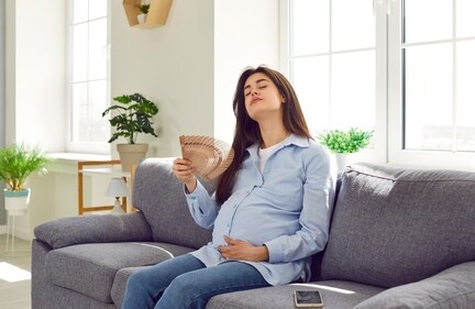 Know the early symptoms of dehydration during pregnancy. (Shutterstock) Know the early symptoms of dehydration during pregnancy. (Shutterstock)