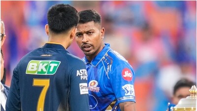 Hardik Pandya (L) talks to Shubman Gill during toss at IPL 2025 Eliminator (PTI) Hardik Pandya (L) talks to Shubman Gill during toss at IPL 2025 Eliminator (PTI)