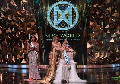 Thailand's Opal Suchata Chuangsri reacts after being crowned Miss World by last year's Miss World winner, Czech Republic's Krystyna Pyszkova, at the 72nd Miss World finale in Hyderabad, India, May 31, 2025. REUTERS/Francis Mascarenhas (REUTERS)
