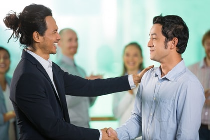 Managers should check in on their team regularly. (Freepik) Managers should check in on their team regularly. (Freepik)