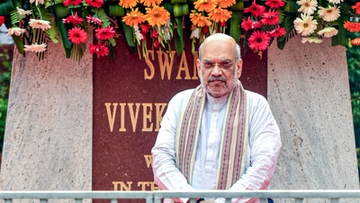 Union Home Minister Amit Shah pays tribute to Swami Vivekananda at Simla Street, in Kolkata (ANI/Shyamal Maitra) Union Home Minister Amit Shah pays tribute to Swami Vivekananda at Simla Street, in Kolkata (ANI/Shyamal Maitra)