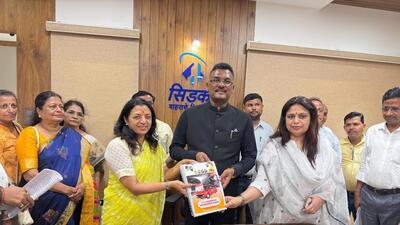 MLC Manisha Kayande and Shiv Sena deputy leader Sheetal Mhatre handed over the report to Pratap Sarnaik on Saturday. MLC Manisha Kayande and Shiv Sena deputy leader Sheetal Mhatre handed over the report to Pratap Sarnaik on Saturday.