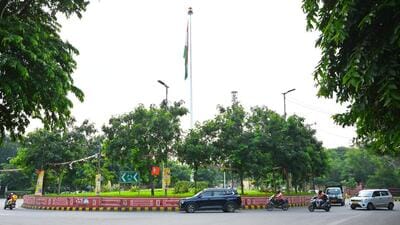 Roundabout near Talkatora stadium. (HT Archive) Roundabout near Talkatora stadium. (HT Archive)