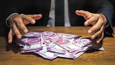 The IRS officer, Amit Kumar Singhal, presently serving as the additional director general, directorate of taxpayer services, New Delhi, and co-accused Harsh Kotak, were arrested on May 31 and June 1, respectively. (HT File) The IRS officer, Amit Kumar Singhal, presently serving as the additional director general, directorate of taxpayer services, New Delhi, and co-accused Harsh Kotak, were arrested on May 31 and June 1, respectively. (HT File)