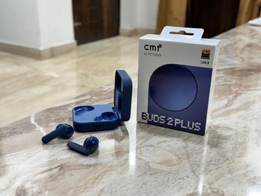 The buds themselves are stem-style, reminiscent of the Apple AirPods, but with a squared-off design that feels more modern. (Ayushmann Chawla)