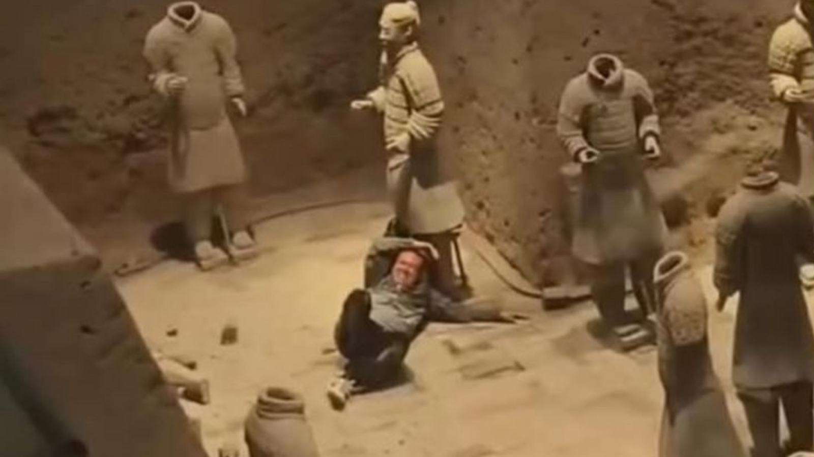 Tourist damages 2,000-year-old terracotta warriors at China’s ancient ...