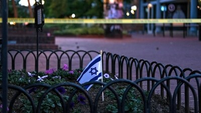 Eight people were injured with burn marks after a man hurled Molotov cocktails at pro-Israeli protestors demonstrating in Colorado. (AFP) Eight people were injured with burn marks after a man hurled Molotov cocktails at pro-Israeli protestors demonstrating in Colorado. (AFP)