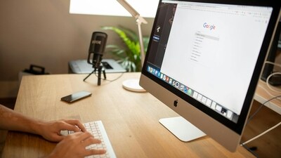 Google has added AI-powered summaries to Gmail, Docs, Chat, and Meet to streamline communication and boost productivity. (Pexels) Google has added AI-powered summaries to Gmail, Docs, Chat, and Meet to streamline communication and boost productivity. (Pexels)